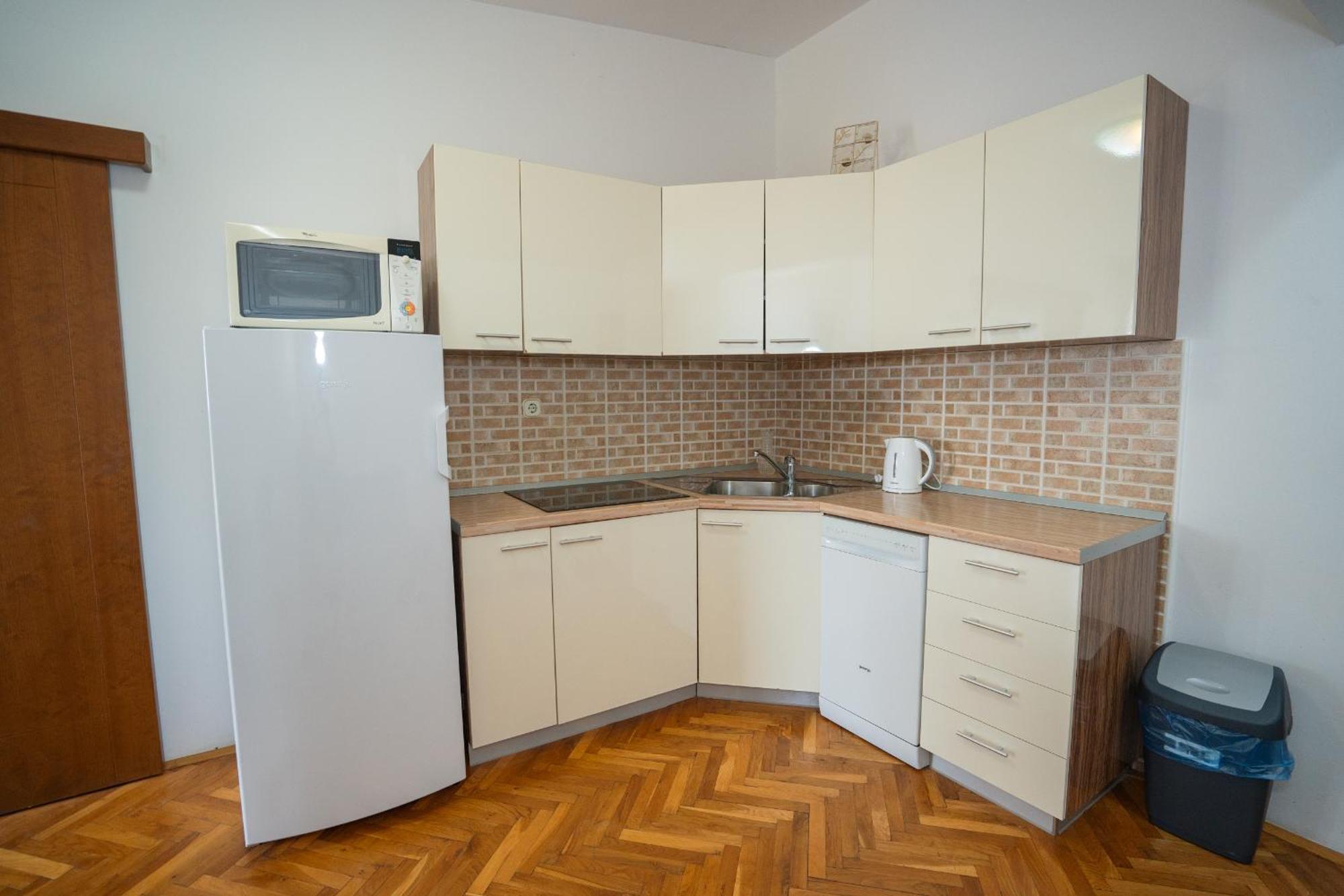 Garden Resort - Apartments Maslina Potocnica Chambre photo